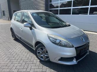  Renault Scenic Scenic III (JZ), MPV, 2009 / 2016 1.5 dCi 110 2013/1