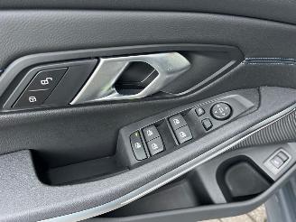BMW 3-serie 320d 2.0 TwinPower Turbo 16V Mild Hybrid Combi/o  Elektrisch Diesel 1.995cc 140kW (190pk) RWD picture 11