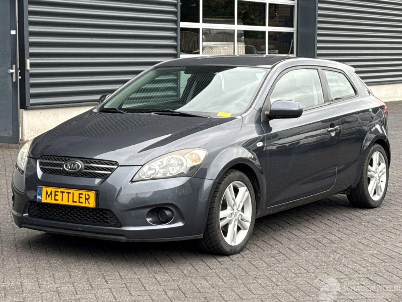 Kia Cee d 1.4 CVVT 16V Hatchback 2Dr Benzine 1.396cc 66kW (90pk) FWD