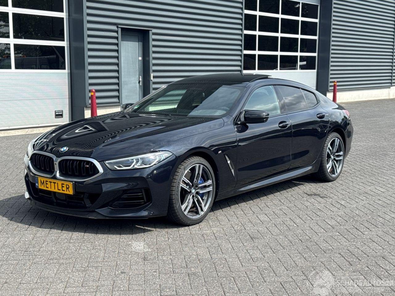 BMW 8-serie M850 390 kW (530 PK) 4.395 cc PANORAMADAK SOFTCLOSE