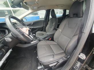 Volvo V-40 Cross Country 2.0 T3 Nordic+ picture 16