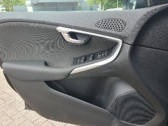 Volvo V-40 Cross Country 2.0 T3 Nordic+ picture 14