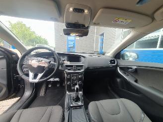 Volvo V-40 Cross Country 2.0 T3 Nordic+ picture 17