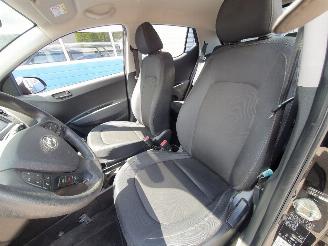 Hyundai I-10 1.0i Comfort picture 16