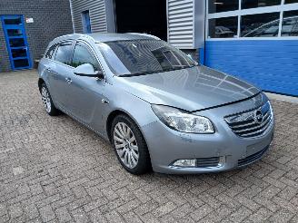 Opel Insignia Sports tourer 2.0 Diesel picture 1