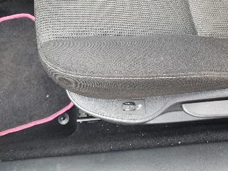 Peugeot 207 1.6 Cabrio picture 19