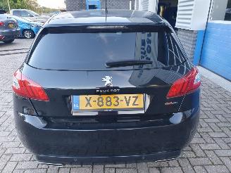Peugeot 308 1.2 PureTech GT-line picture 4