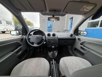 Ford Fiesta 1.3 Ambiente schadevrij picture 13