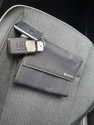 Renault Clio 1.0 TCe Zen picture 18