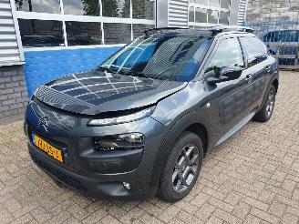 Vaurioauto  passenger cars Citroën C4 cactus 1.2 PureTech W 2017/5