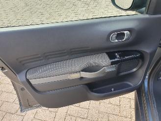 Citroën C4 cactus 1.2 PureTech W picture 14