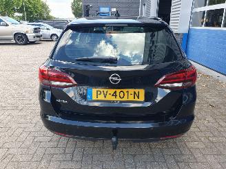 Opel Astra SPORTS TOURER+ 1.6 CDTI Innovation picture 4
