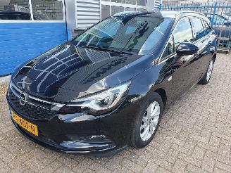Opel Astra SPORTS TOURER+ 1.6 CDTI Innovation picture 1