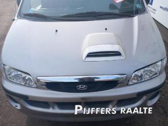 Hyundai H-200 H-1/H-200, Van, 1997 / 2008 2.5 CRDi Powervan picture 13