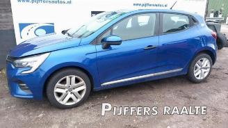 Damaged car Renault Clio Clio V (RJAB), Hatchback 5-drs, 2019 1.0 SCe 65 12V 2021/3