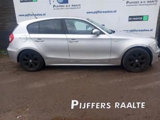 Vrakbiler auto BMW 1-serie 1 serie (E87/87N), Hatchback 5-drs, 2003 / 2012 116i 1.6 16V 2007/1