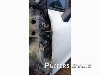 Renault Clio Clio IV (5R), Hatchback 5-drs, 2012 / 2021 0.9 Energy TCE 90 12V picture 19