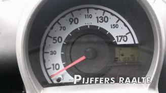 Toyota Aygo Aygo (B10), Hatchback, 2005 / 2014 1.0 12V VVT-i picture 16