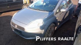 Fiat Grande Punto Grande Punto (199), Hatchback, 2005 1.4 T-Jet 16V picture 4