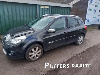 Dezmembrări autoturisme Renault Clio Clio III Estate/Grandtour (KR), Combi, 2007 / 2014 1.2 16V TCE 100 2011/6