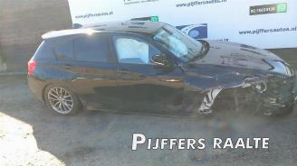 Vrakbiler auto BMW 1-serie 1 serie (F20), Hatchback 5-drs, 2011 / 2019 120i 1.6 16V 2013/6