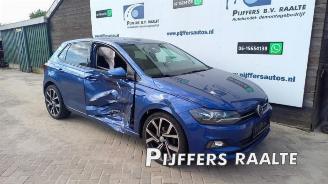 Vrakbiler auto Volkswagen Polo Polo VI (AW1), Hatchback 5-drs, 2017 1.0 MPI 12V 2019/6
