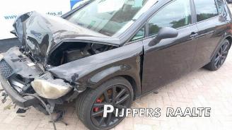 Seat Leon Leon (1P1), Hatchback 5-drs, 2005 / 2013 2.0 TFSI FR 16V picture 12