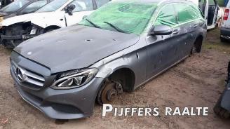 Dezmembrări autoturisme Mercedes C-klasse C Estate (S205), Combi, 2014 / 2021 C-180 1.6 16V BlueEfficiency 2017/2