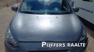 Mitsubishi Space-star Space Star (A0), Hatchback, 2012 1.0 12V picture 14