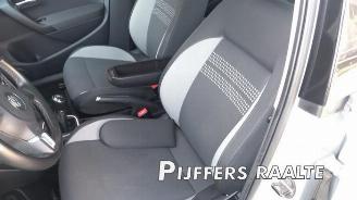 Volkswagen Polo Polo V (6R), Hatchback, 2009 / 2017 1.6 TDI 16V 90 picture 24
