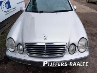 Mercedes CLK CLK (C208), Coupe, 1997 / 2002 4.3 430 V8 24V picture 8