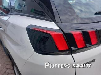 Peugeot 3008 3008 II (M4/MC/MJ/MR), MPV, 2016 1.2 12V e-THP PureTech 130 picture 17