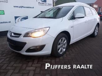 Opel Astra Astra J Sports Tourer (PD8/PE8/PF8), Combi, 2010 / 2015 1.6 CDTI 16V picture 2