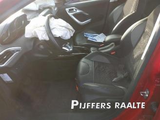Peugeot 2008 2008 (CU), MPV, 2013 / 2019 1.2 12V e-THP PureTech 110 picture 20