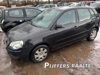 Uttjänta bilar auto Volkswagen Polo Polo IV (9N1/2/3), Hatchback, 2001 / 2012 1.4 16V 75 2005/8