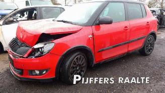 Vrakbiler auto Skoda Fabia Fabia II (5J), Hatchback 5-drs, 2006 / 2014 1.2i 12V 2012/10