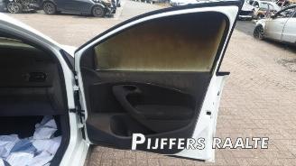 Volkswagen Polo Polo V (6R), Hatchback, 2009 / 2017 1.4 TDI 12V 90 picture 7