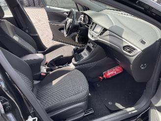 Opel Astra 1.2 Business Edition PRACHTIG!!! picture 5