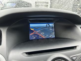 Ford Focus 1.0 EcoBoost Trend 5drs picture 25