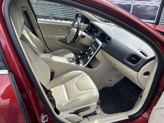 Volvo V-60 1.6 D2 picture 11
