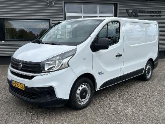 skadebil bedrijf Fiat Talento 1.6 MJ EcoJet L1H1 Basis 2019/3