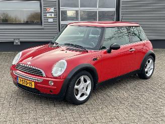 Avarii autoturisme Mini Mini 1.6 ONE 2002/1