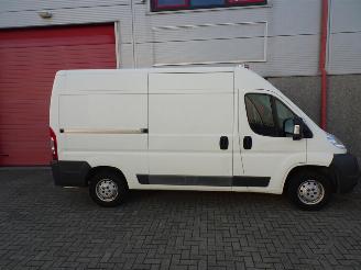 Peugeot Boxer 330 2.2 HDI L2H2 Profit+ picture 6