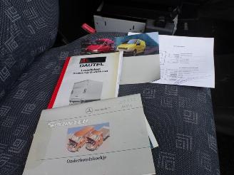 Mercedes  905.6 maxi xxxxl bakwagen met laadklep top staat 144938 km !! picture 8