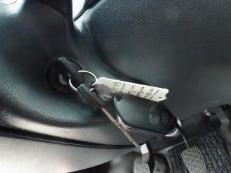 Mercedes  905.6 maxi xxxxl bakwagen met laadklep top staat 144938 km !! picture 33