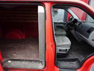 Volkswagen Transporter 2.0 TDI L1H1 T800 Baseline DC Budgetline picture 18
