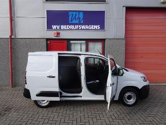 Citroën Berlingo 1.5 BlueHDi 100 S&S L1 airco pdc airco picture 3