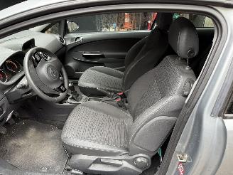 Opel Corsa 1.2-16V BlitZ  Hatchback 3-dr. picture 13