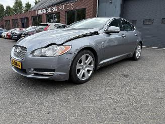 Jaguar XF 3.0 V6 Premium Luxury (Sedan 4-dr.) picture 2
