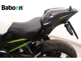 Kawasaki Z 900 ABS picture 23